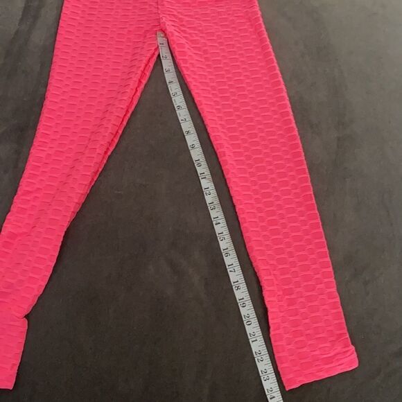 Women’s Leggings High Waisted Yoga Pants Textured Pink Butt Lift Size S NEW - Picture 9 of 13